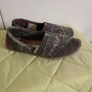 Toms Fleece Lined Gray Red White Comfy